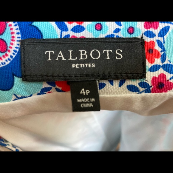 Talbots matching pattern print Tee and Skirt - Picture 8 of 8